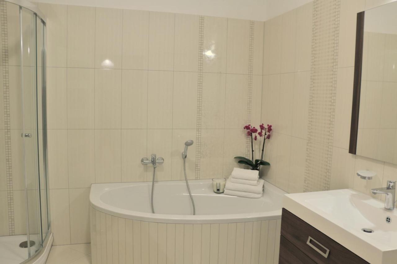 Apartments Moravska 24 Karlovy Vary Dış mekan fotoğraf